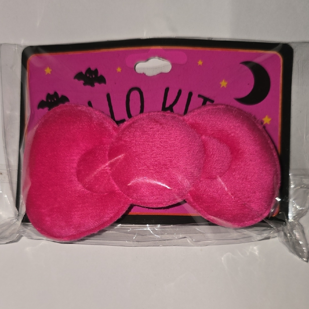 Hello Kitty Vibrant Pink Plush Hair Bow